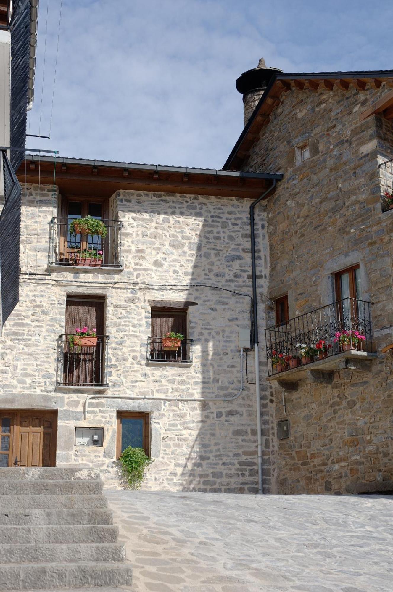 Apartamento El Patio Casa Cajal Torla-Ordesa Exterior foto
